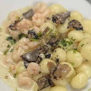 Walznudeln con Salsiccia