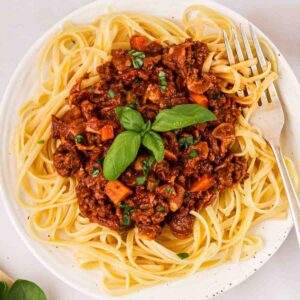Pasta Bolognese (A,G,3,4,8)